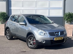 Nissan Qashqai - 1.6 Acenta / AIRCO / TREKHAAK / CRUISE / APK / LM VELGEN / NAP /