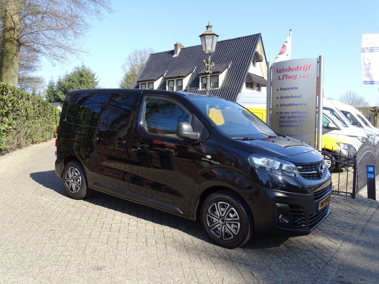 Opel Vivaro - 1.5 CDTI L1H1 Edit. AUR CAMERA 3 ZIT NWST - AutoWereld.nl