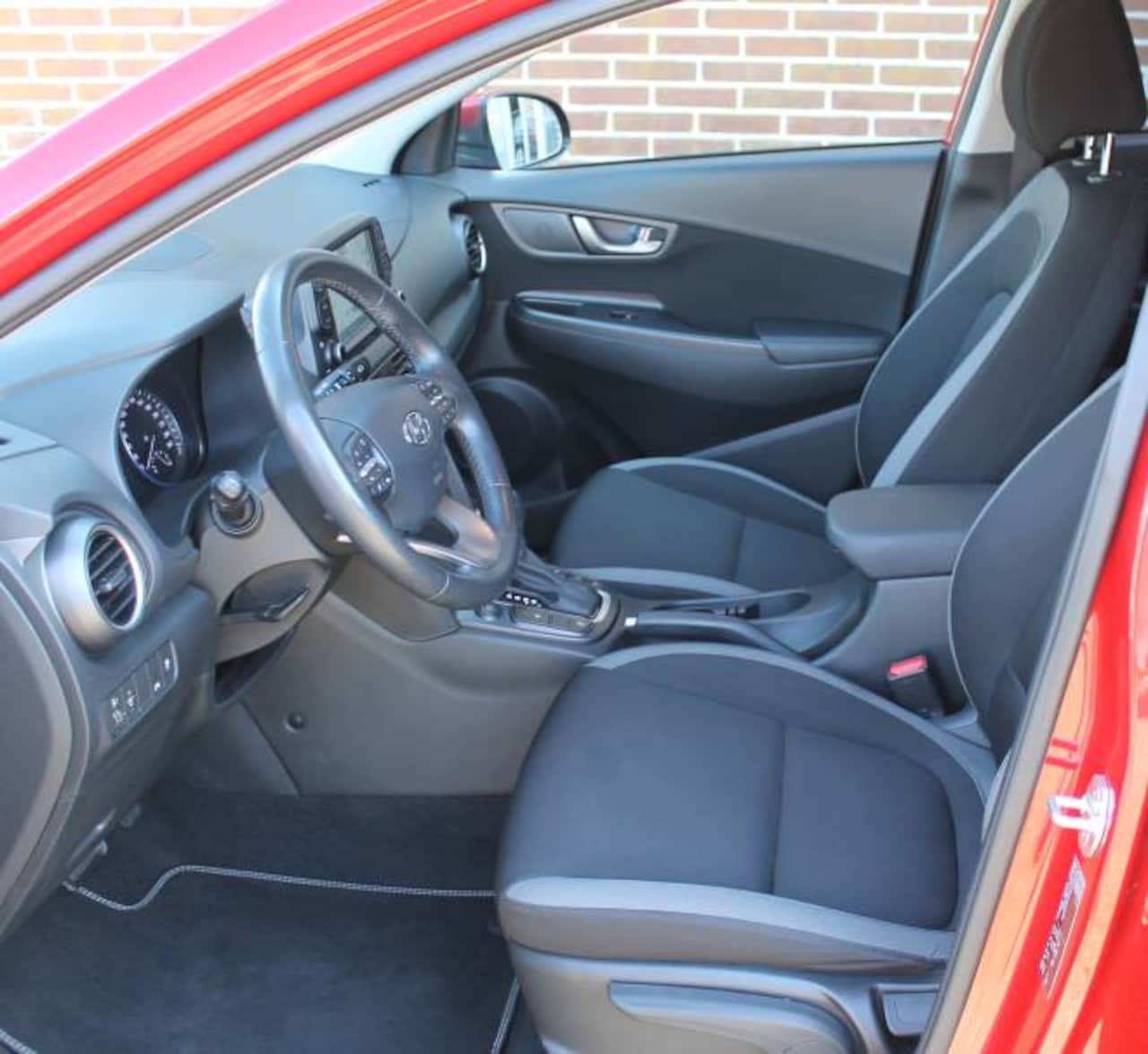 Hyundai Kona - 1.6 T-GDI 176pk 4WD DCT Fashion