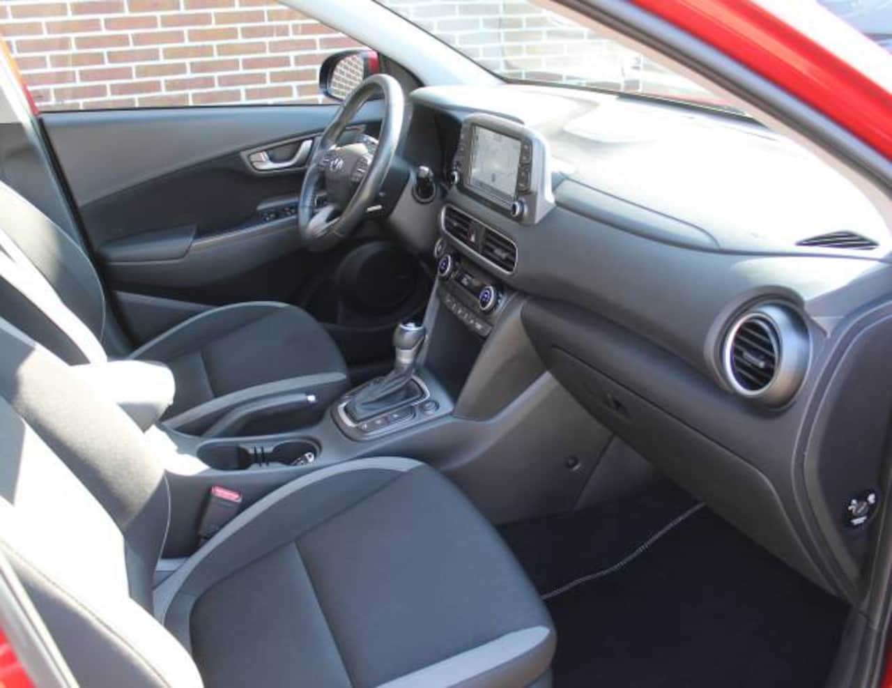 Hyundai Kona - 1.6 T-GDI 176pk 4WD DCT Fashion