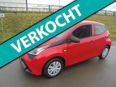 Toyota Aygo - ayco 1.0 benzine 5 deurs airco eerste eigenaar