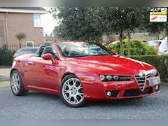 Alfa Romeo Spider - 2.2 JTS 185 PK Leder Cruise Clima 18'' Nieuwstaat