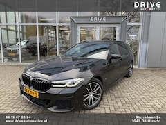 BMW 5-serie Touring - 530e High Executive M-Sport |Pano|Leer|Carplay|El.Trekhaak|