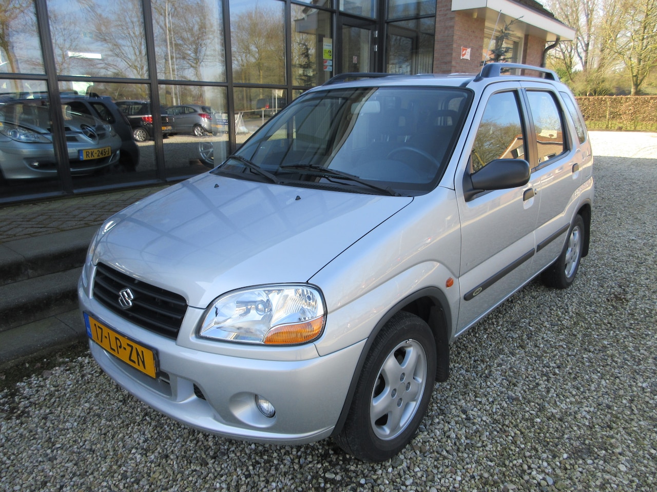 Suzuki Ignis - 1.3-16V automaat - AutoWereld.nl