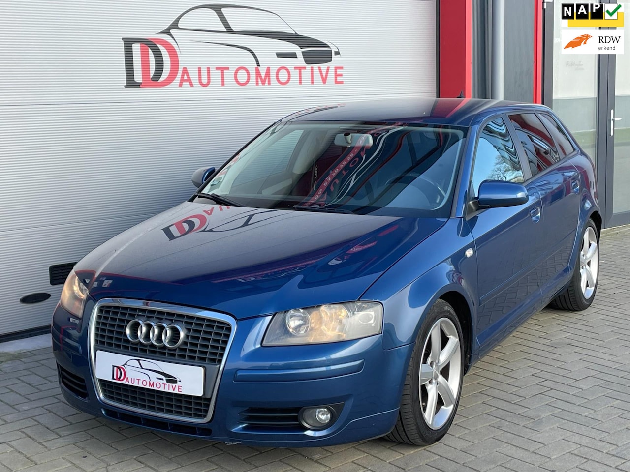 Audi A3 Sportback - 2.0 TDI Pro Line Business 170PK/TREKHAAK/6BAK/AIRCO/CRUISE - AutoWereld.nl