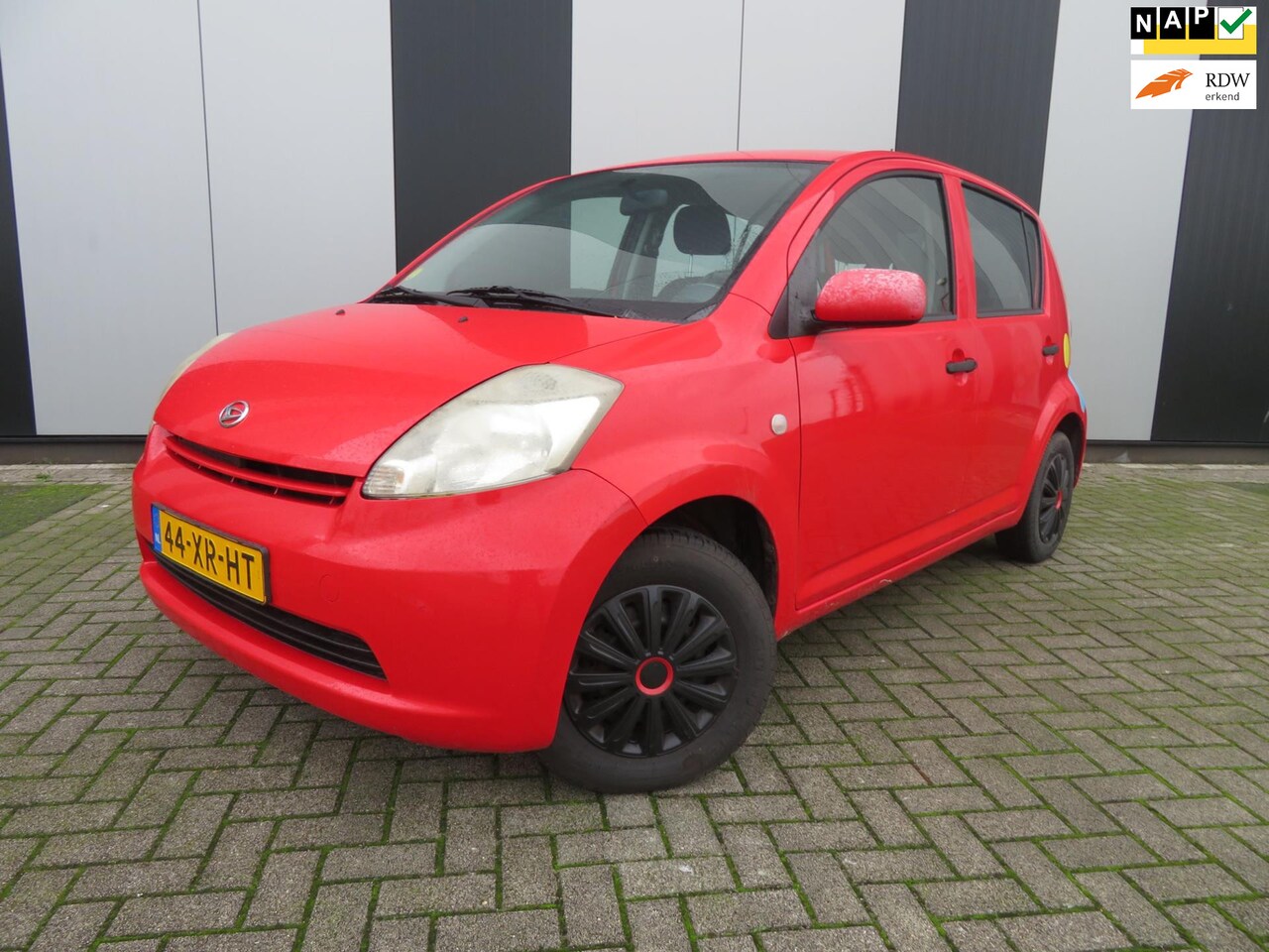 Daihatsu Sirion 2 - 1.0-12V Trend 1.0-12V Trend - AutoWereld.nl