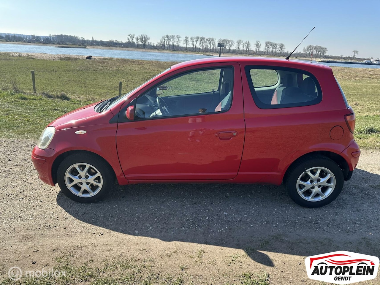 Toyota Yaris - 1.3 VVT-i S-Line Distriebutieketting! - AutoWereld.nl