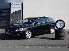 Volvo V60 - 1.6 T3 Momentum | Automaat | Cruise control | Afn.trekhaak | Metallic |