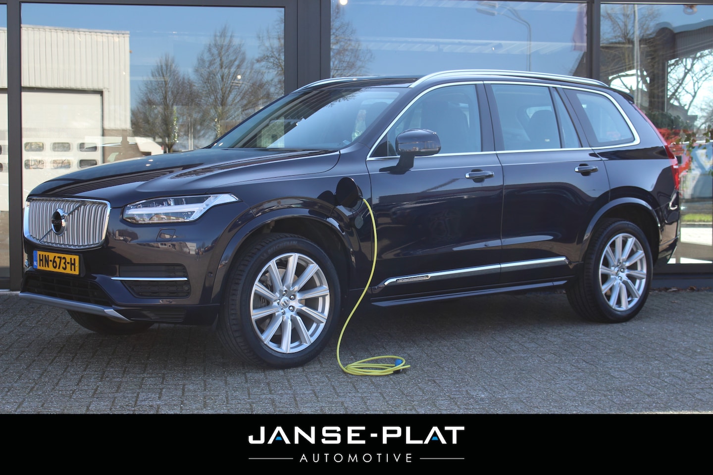 Volvo XC90 - 2.0 T8 TE AWD Inscription | Pano | Trekhaak | 7-Zits | Nieuwstaat! | - AutoWereld.nl