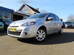 Renault Clio - 1.2i "Yahoo" Airco - 5 deurs 75 Pk