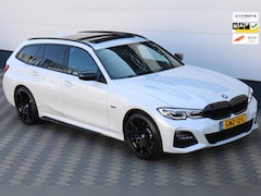 BMW 3-serie Touring - 330e M-Sport Pano Laserlight Camera