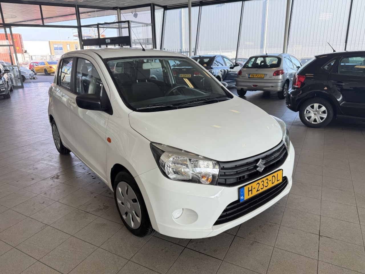 Suzuki Celerio - 1.0 Comfort 1.0 Comfort - AutoWereld.nl