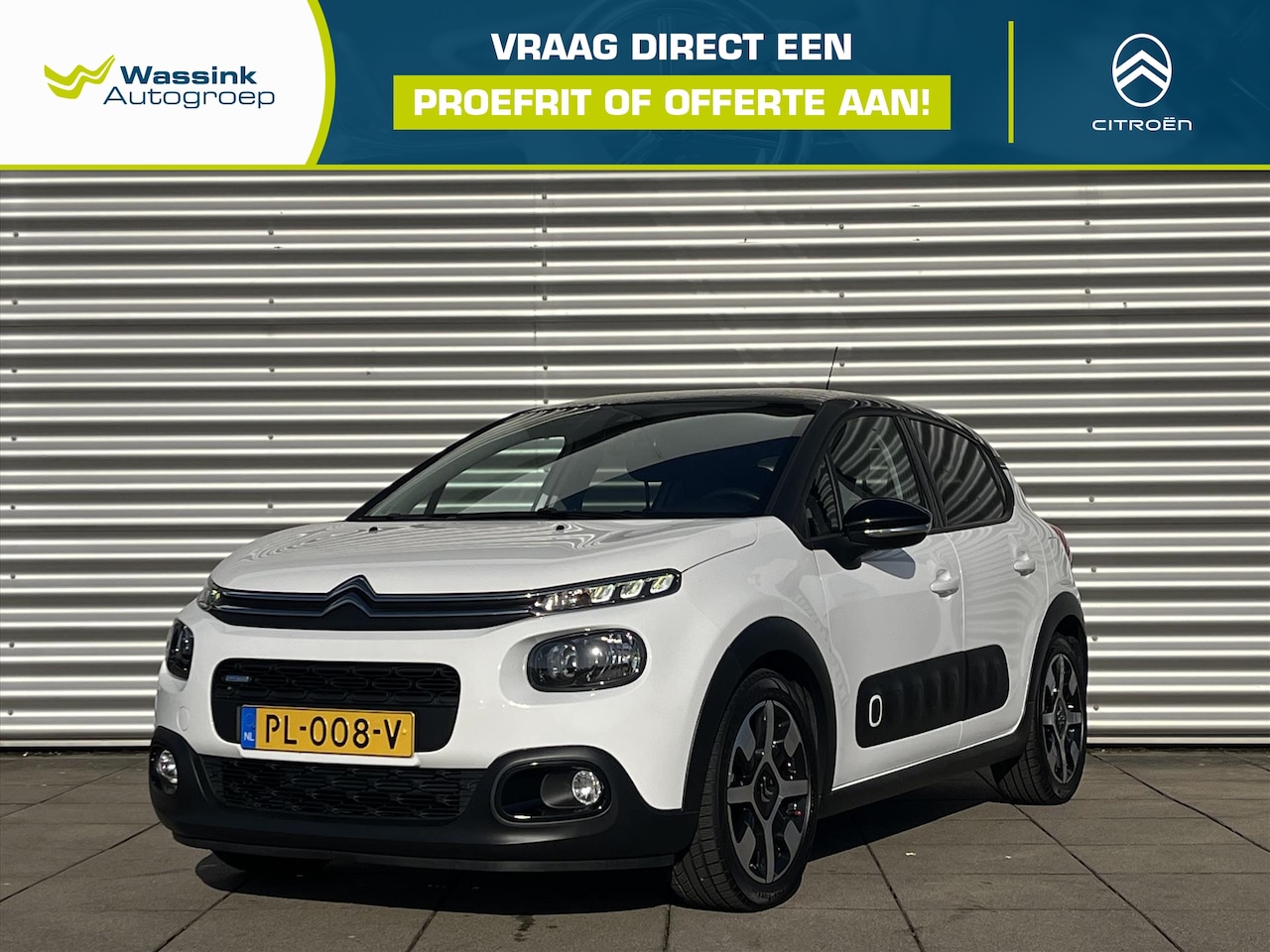 Citroën C3 - 1.2 PureTech Shine I 17 Inch I Navigatie I Zwart dak I Camera achter - AutoWereld.nl