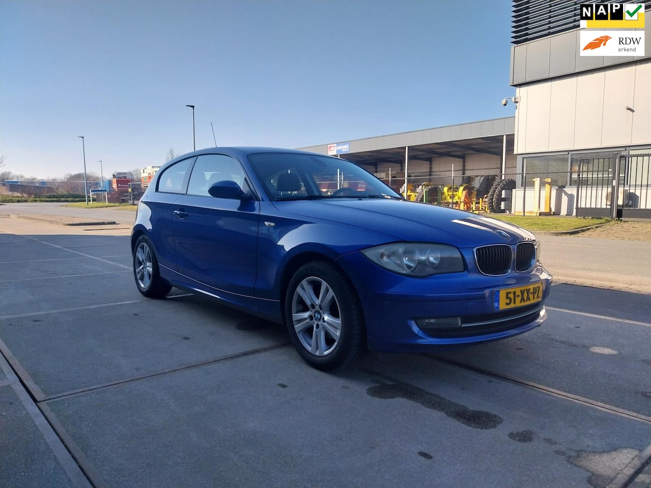 BMW 1-serie - 116i Business Line // 1e Eigenaar // NAP!! - AutoWereld.nl