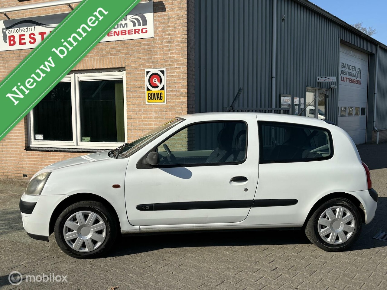 Renault Clio - 1.2 Expression 1.2 Expression - AutoWereld.nl