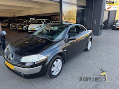 Renault Mégane coupé cabriolet - 1.6-16V Privilège Luxe