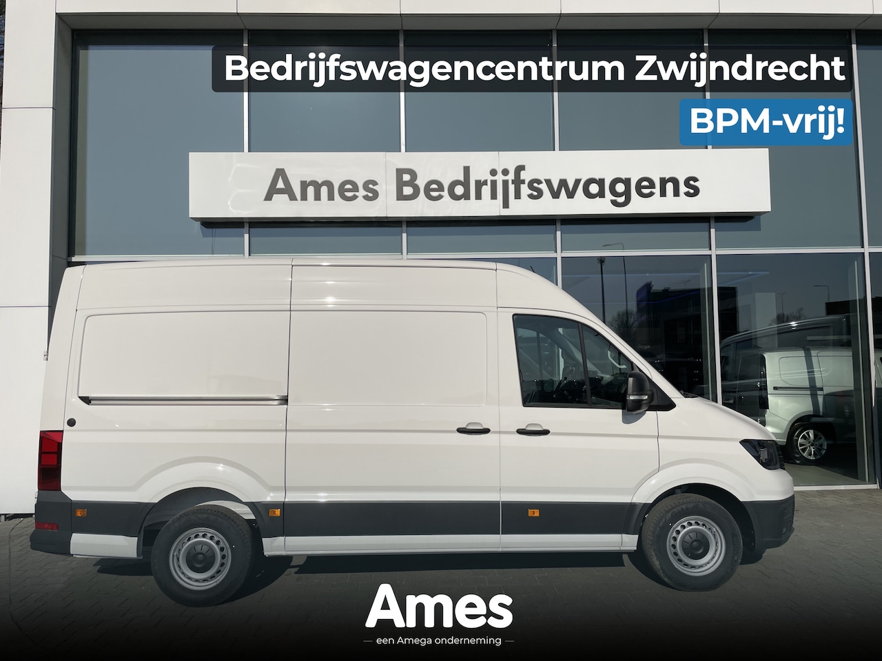 Volkswagen Crafter - 35 2.0 TDI L3H3 Trendline 140PK hand facelift - AutoWereld.nl