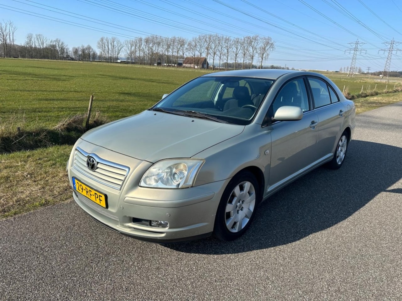 Toyota Avensis - 2.0 VVTi Luna CLIMA AIRCO | DEALER ONDERHOUDEN ! - AutoWereld.nl