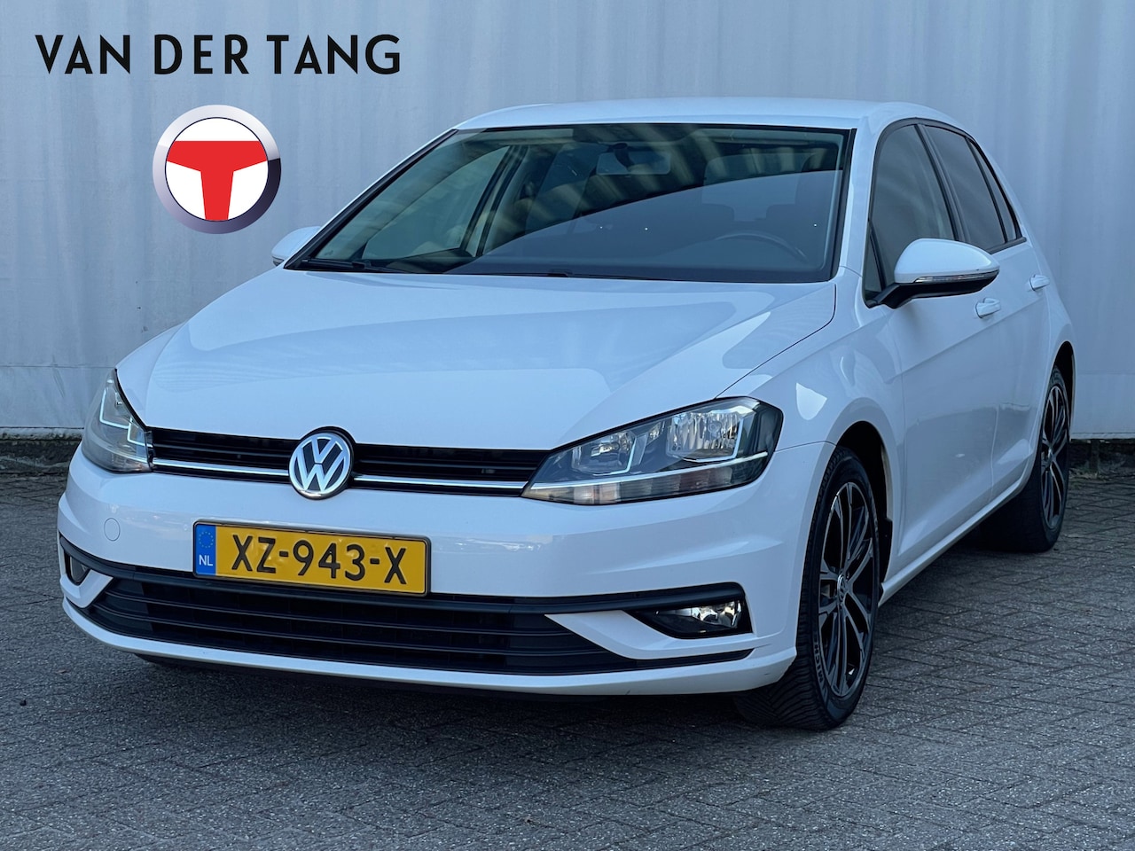 Volkswagen Golf - 1.0 TSI Navi / 17 inch vlg - AutoWereld.nl