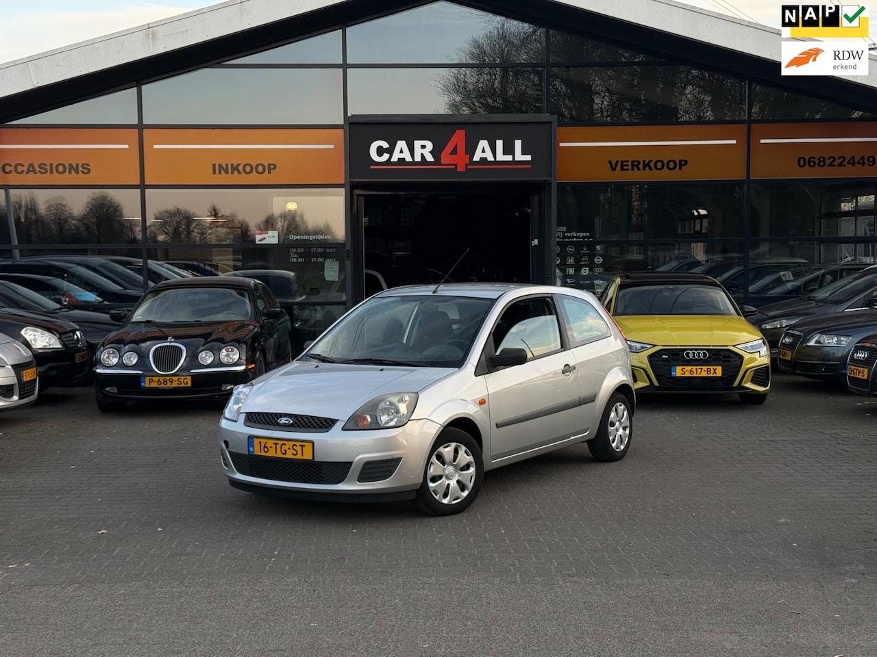 Ford Fiesta - 1.3-8V Champion AIRCO/NAP/APK TOT 16-10-2025/ - AutoWereld.nl