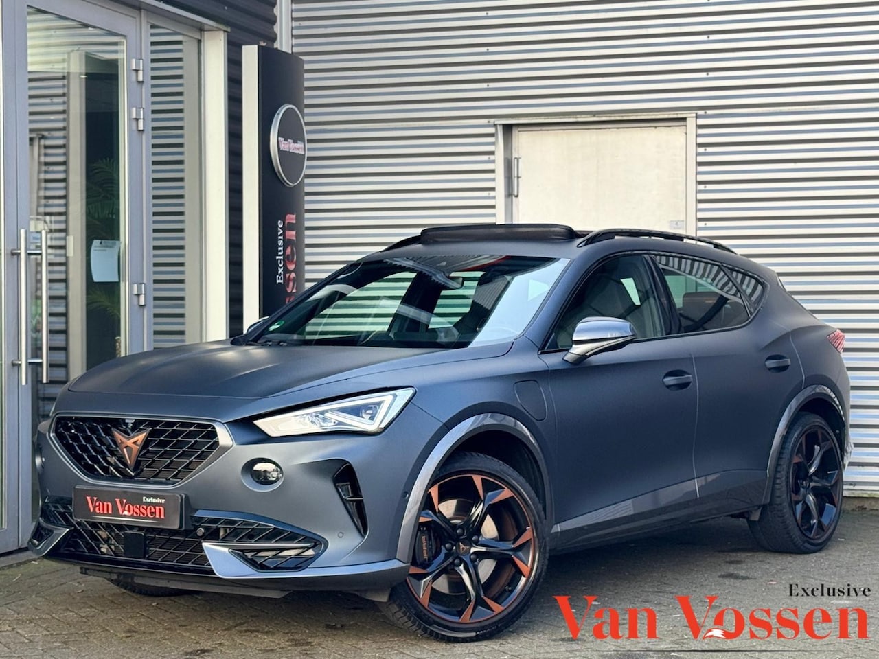 CUPRA Formentor - 1.4 e-Hybrid VZ Copper 245PK|Pano|Carplay|Memory|Volleer|360Camera|Sfeer|245PK| - AutoWereld.nl