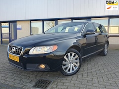 Volvo V70 - 1.6 T4 Clima / Cruise / Leder/ Navi / Dak