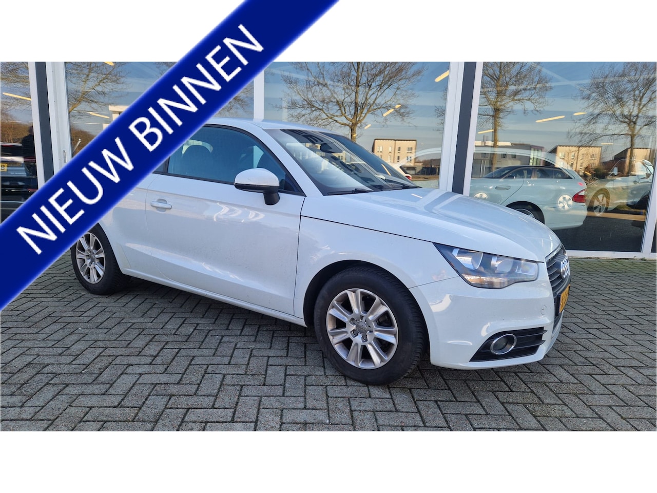 Audi A1 - 1.2 TFSI Ambition 50% deal ,- ACTIE Clima / Stoelverwarming / Bluetooth / Onderhoudsboekje - AutoWereld.nl