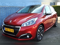 Peugeot 208 - 1.2 Tech Ed. Autom Pano pdc v+a lmv