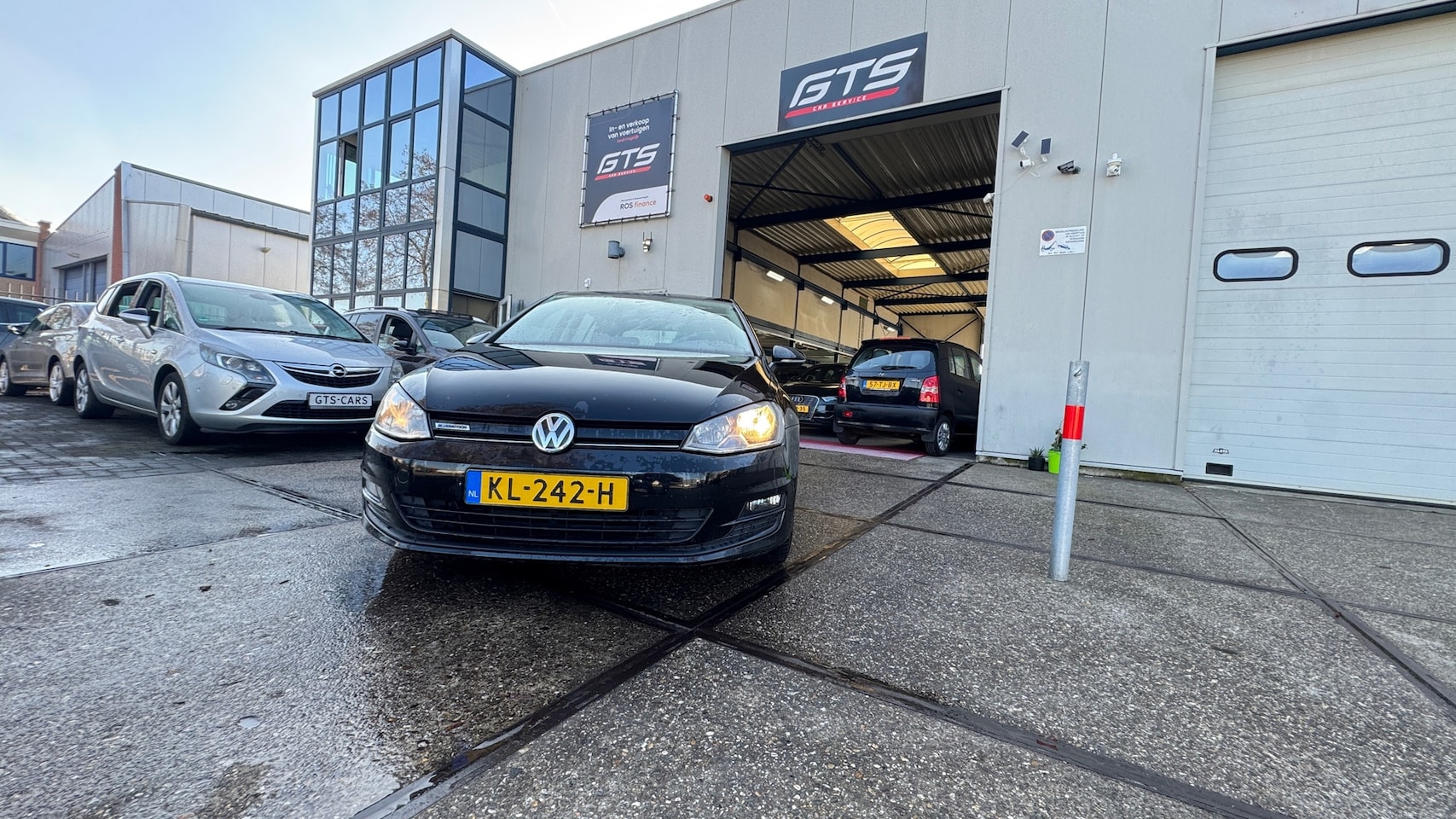 Volkswagen Golf - 1.0 TSI Edition 1.0 TSI Edition - AutoWereld.nl