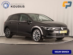 Volkswagen Golf - 1.4 eHybrid Style (Massage / Camera / ACC / Navi)