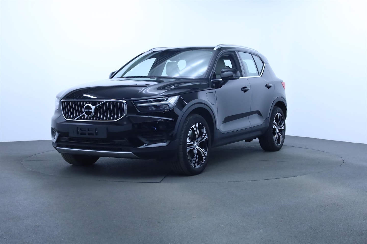 Volvo XC40 - 1.5 T4 Recharge Inscription Volvo XC40 1.5 T4 Recharge Inscription  Automaat | DAB ontvang - AutoWereld.nl