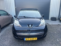 Peugeot 107 - 1.0-12V XR