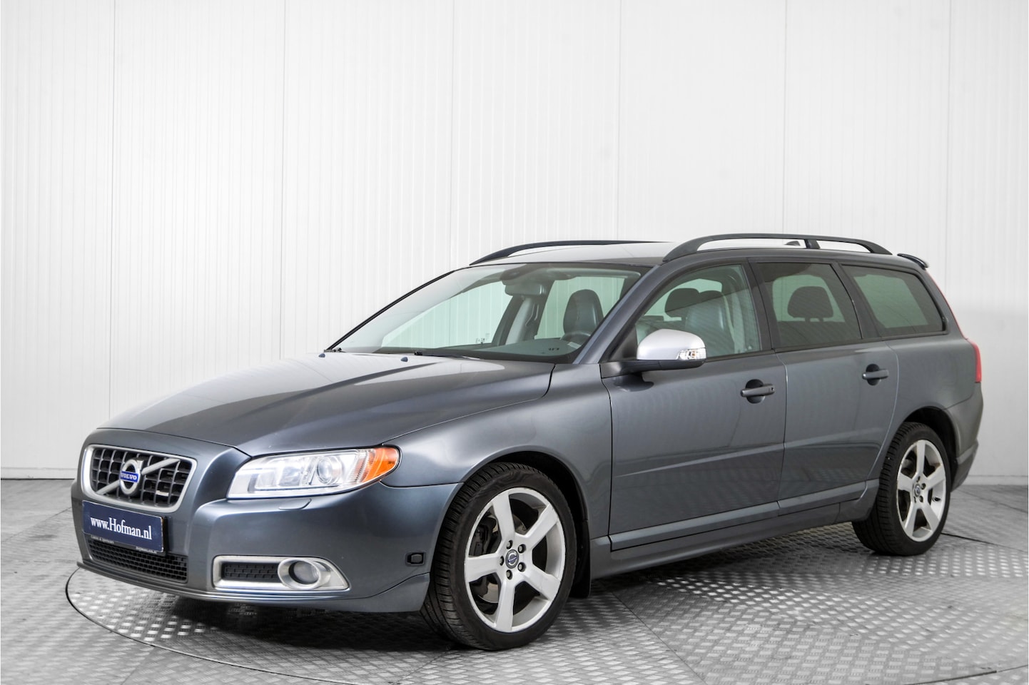 Volvo V70 - 2.5 FT R-Design LPG G3 Youngtimer - AutoWereld.nl