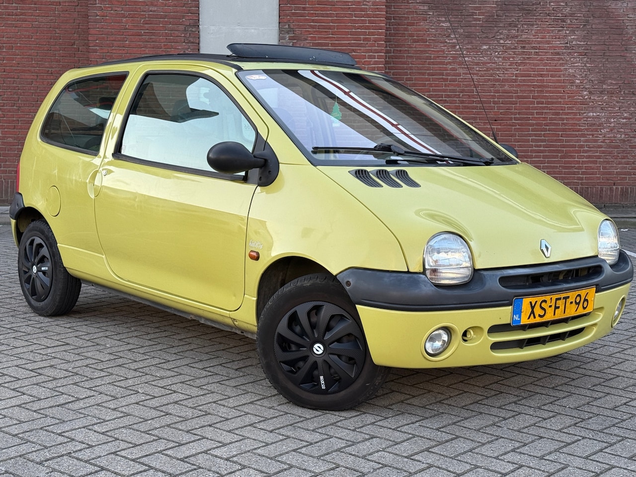 Renault Twingo - 1.2 Comfort Easy|PANNO|NAP|APK - AutoWereld.nl