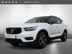 Volvo XC40 - B4 R-Design | Trekhaak | Dodehoekdetectie |