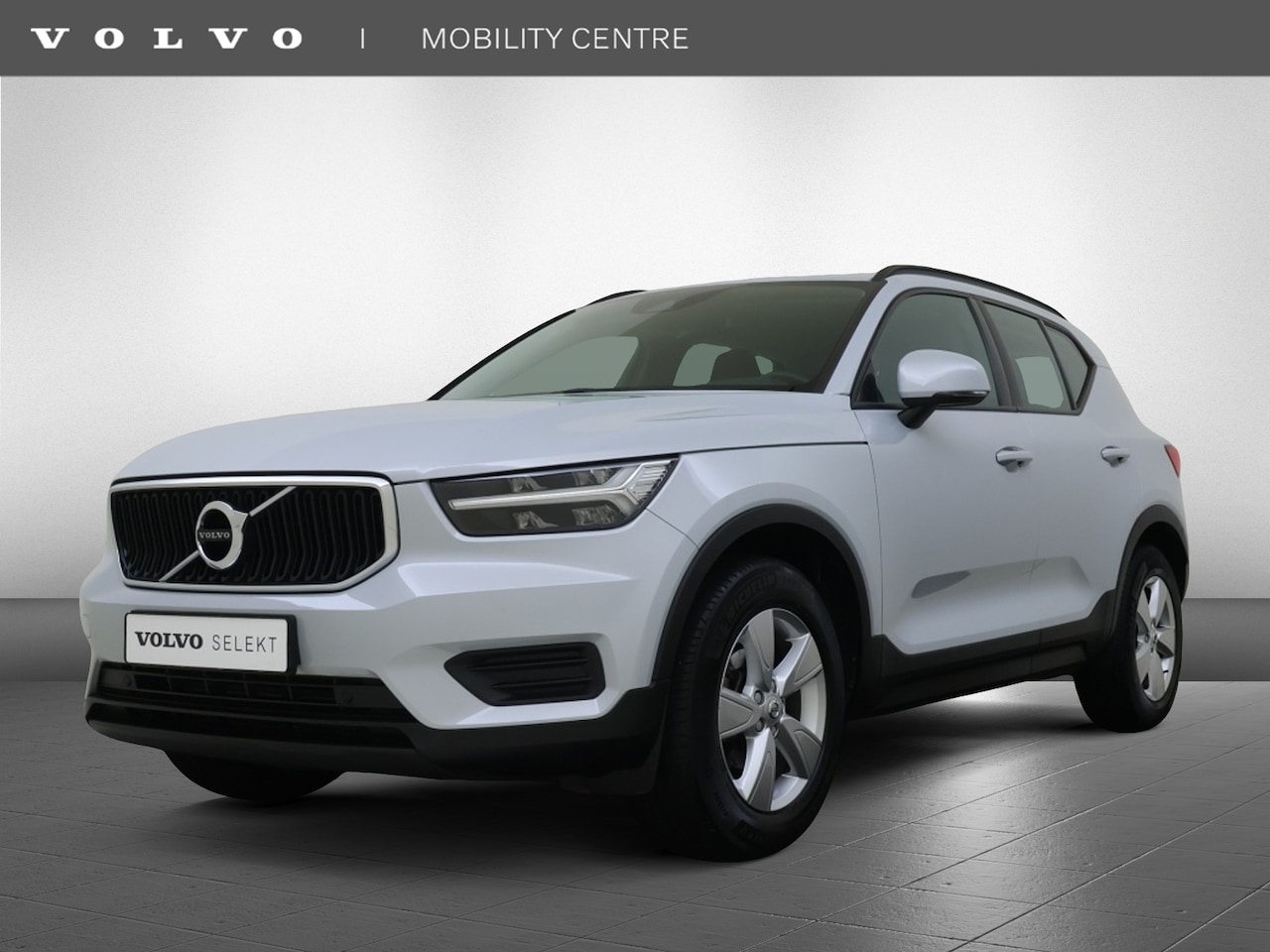 Volvo XC40 - T2 Momentum Core | Trekhaak | Carplay | - AutoWereld.nl