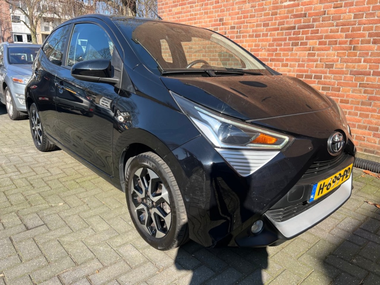 Toyota Aygo - 1.0 VVT-I X-JOY APPLE CARPLAY CAMERA CRUISE LIM ETC - AutoWereld.nl