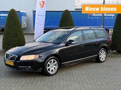 Volvo V70 - 2.0D LIMITED EDITION / CRUISE / PDC ACHTER / ST-VER / TREKHAAK