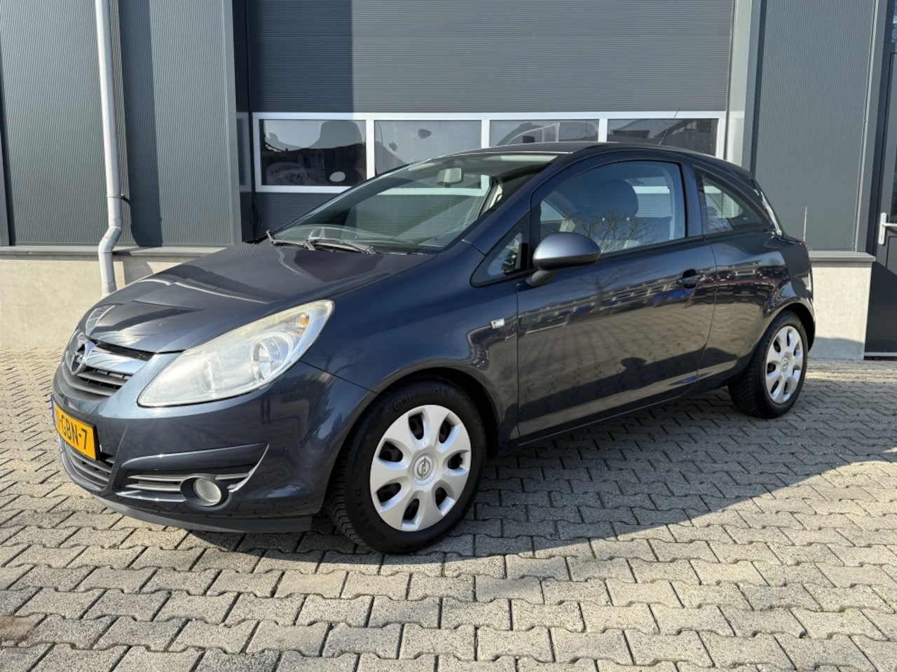 Opel Corsa - 1.2-16V Enjoy NEW APK Airco - AutoWereld.nl