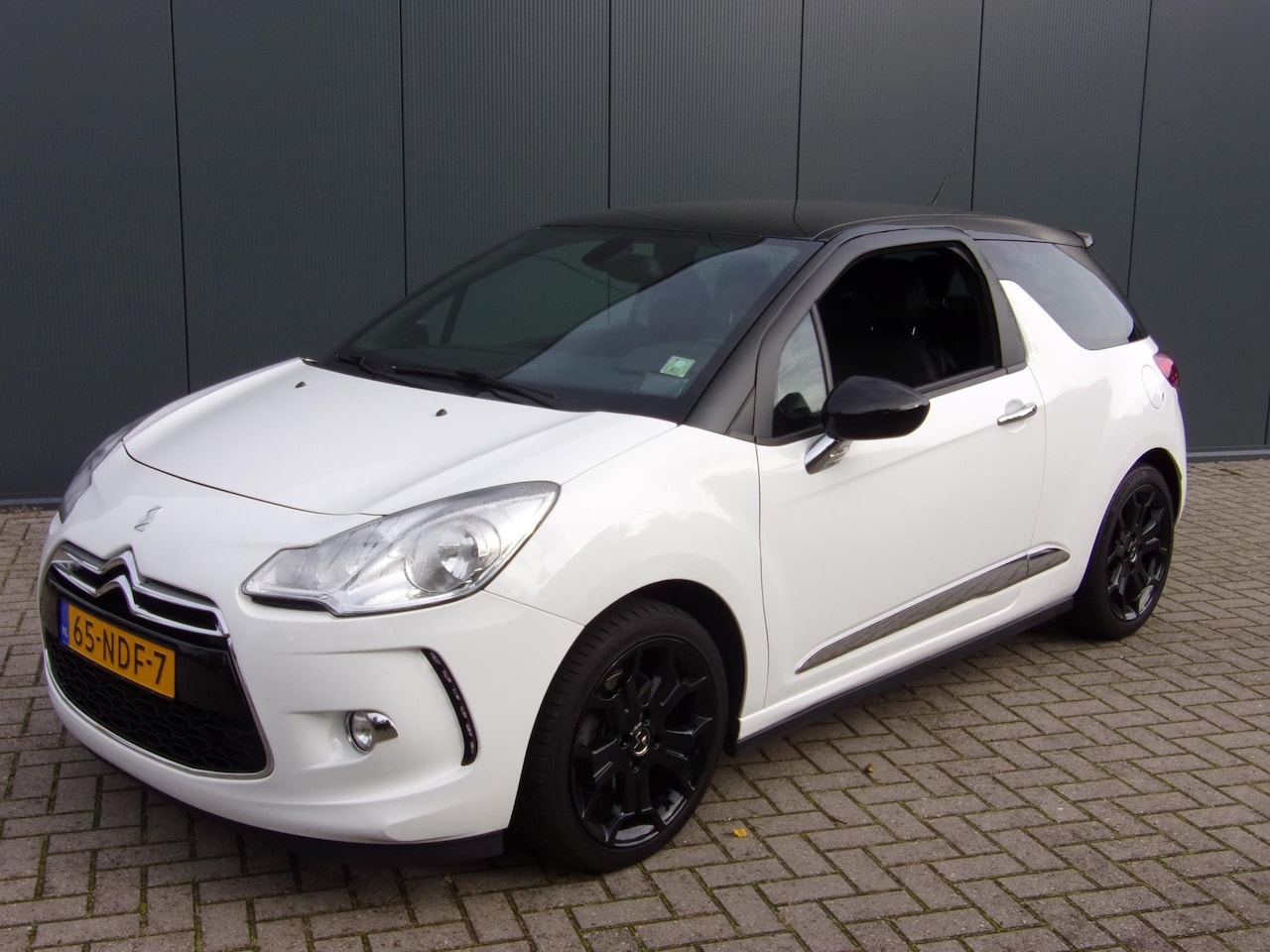 Citroën DS3 - 1.6 THP Sport Chic 1.6 THP Sport Chic - AutoWereld.nl