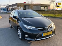 Toyota Auris Touring Sports - 1.8 Hybrid Executive, Trekhaak, Cam, Cruise, Aut, Dealer oh