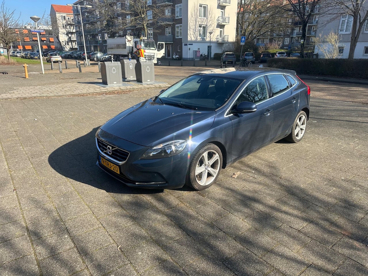 Volvo V40 - 1.6 T4 Summum Automaat Leder Cruise Panorama - AutoWereld.nl