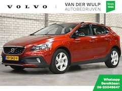 Volvo V40 Cross Country - T3 152pk Aut. Momentum Business Pack