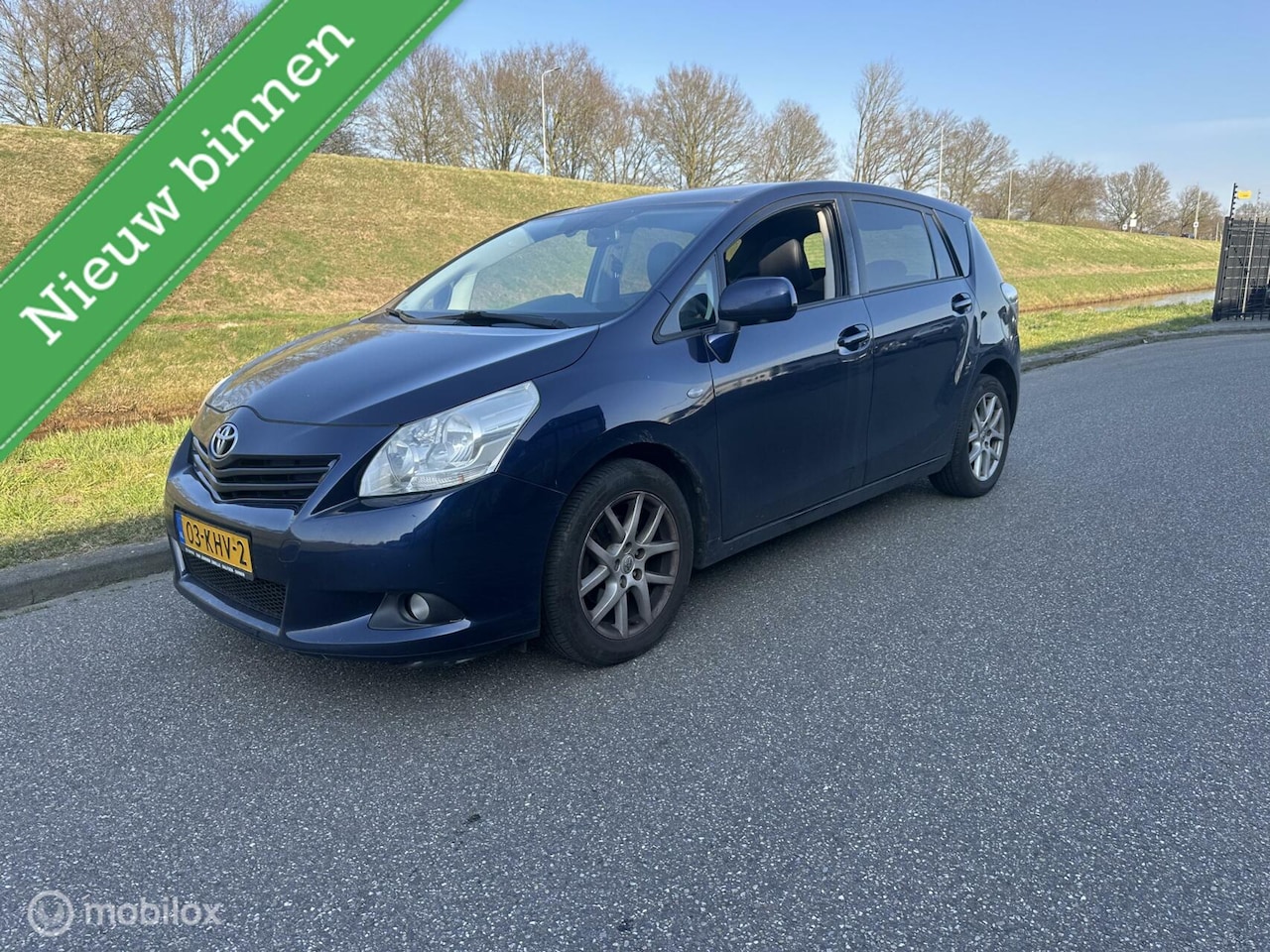 Toyota Verso - 1.8 VVT-i Dynamic Business 7p. 1.8 VVT-i Dynamic Business 7p. automaat - AutoWereld.nl