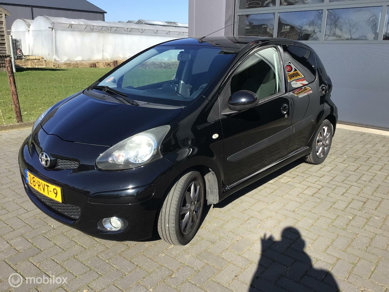 Toyota Aygo - 1.0-12V Dynamic Navigator. Nette Auto!! Navi - AutoWereld.nl