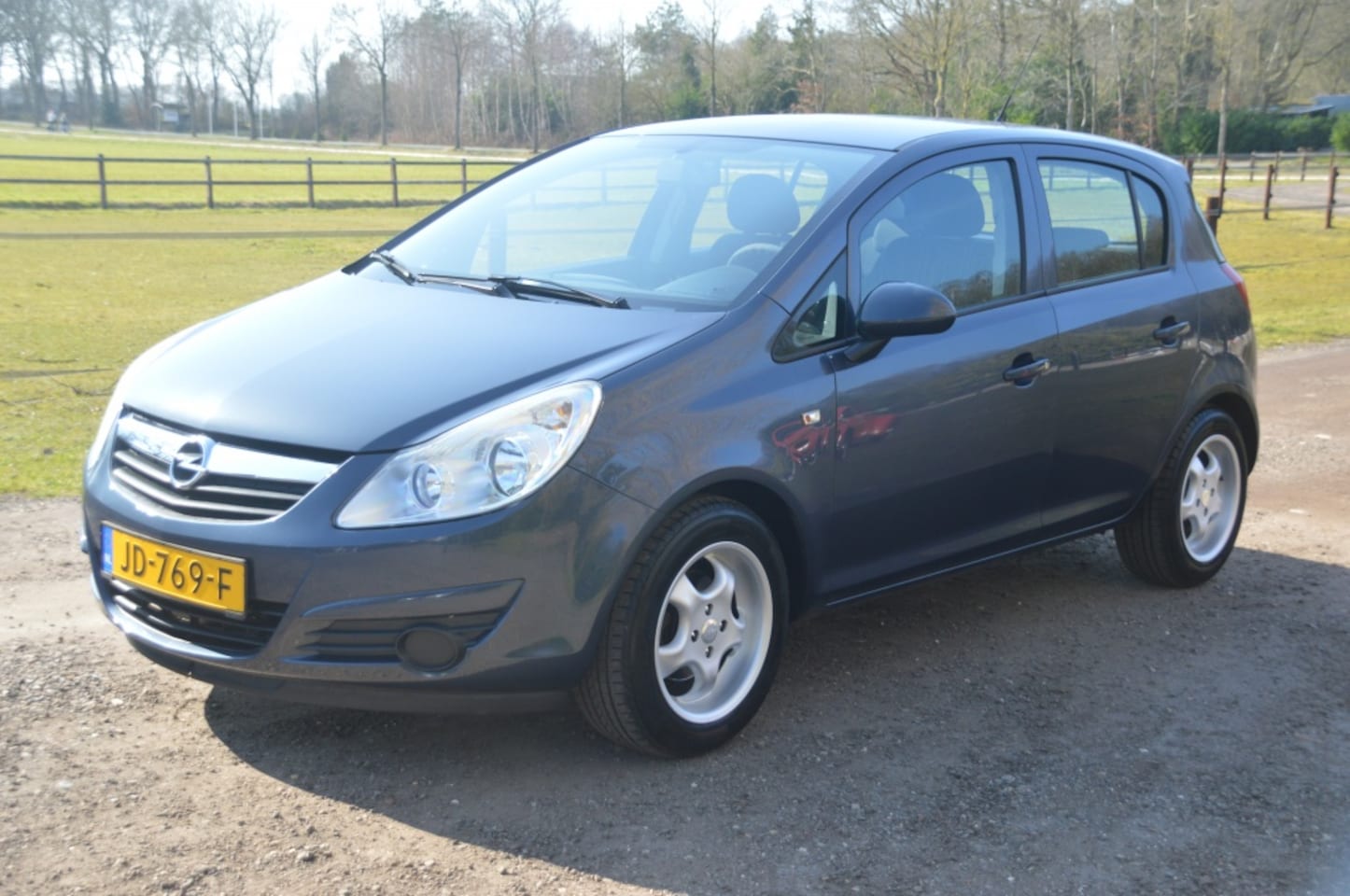 Opel Corsa - 1.2-16V 5 deurs AIrco 137.000 km - AutoWereld.nl