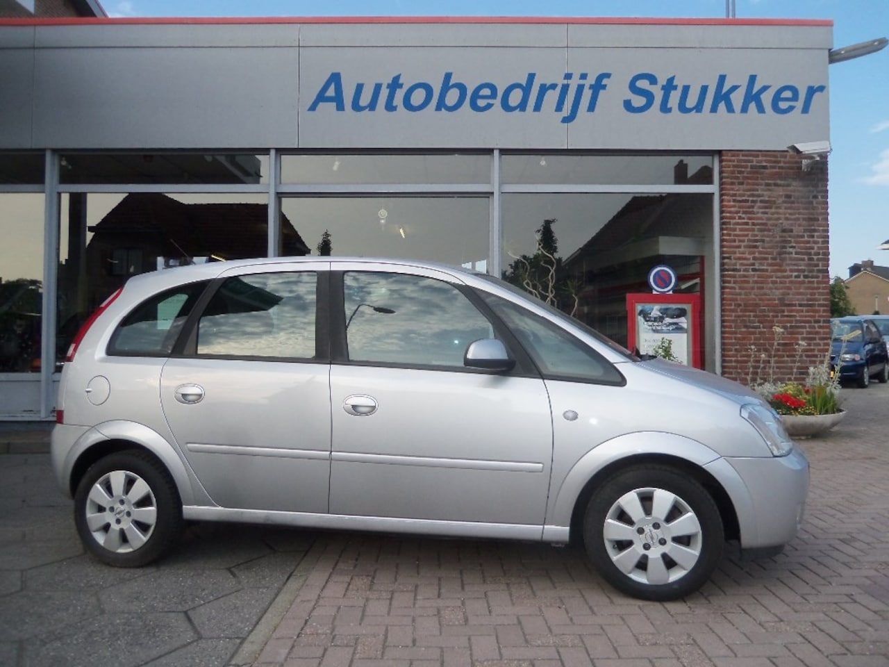 Opel Meriva - 1.8 Elegance Airco; Trekhaak; 109.654 km. EXPORT - AutoWereld.nl