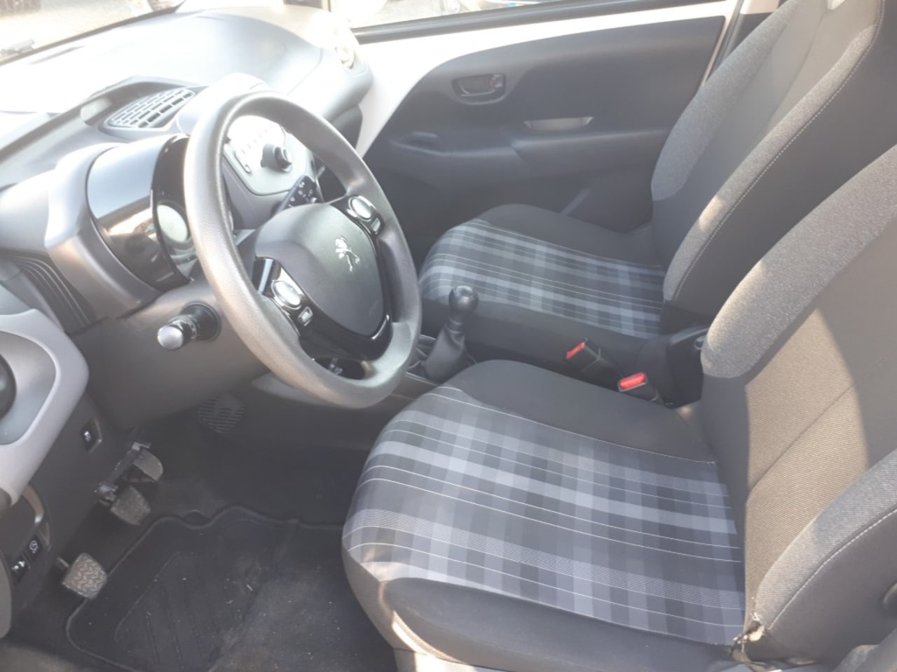 Peugeot 108 - 1.0 e-VTi Active RADIO/AIRCO/CENTR.VERGR/ELEC.RAMEN