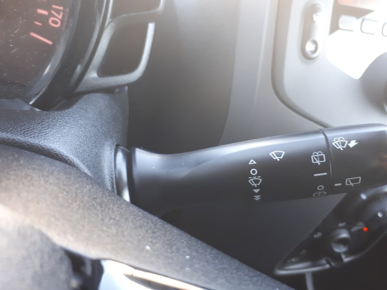 Peugeot 108 - 1.0 e-VTi Active RADIO/AIRCO/CENTR.VERGR/ELEC.RAMEN