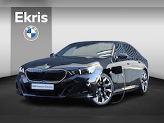 BMW 5-serie - Sedan 530e | M Sportpakket Pro | Innovation Pack | Panodak | Driving Assistant Prof. | Hea